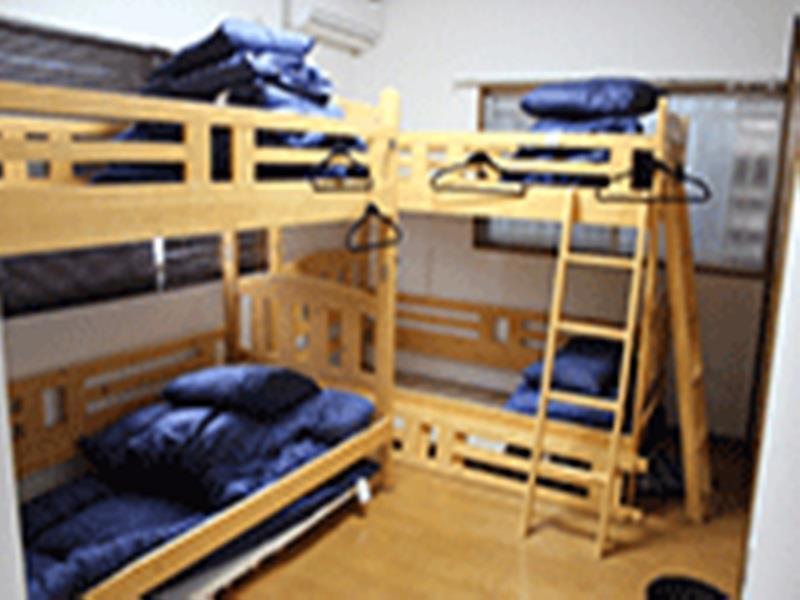Guest House Carpe Hiroshima Koi Buitenkant foto