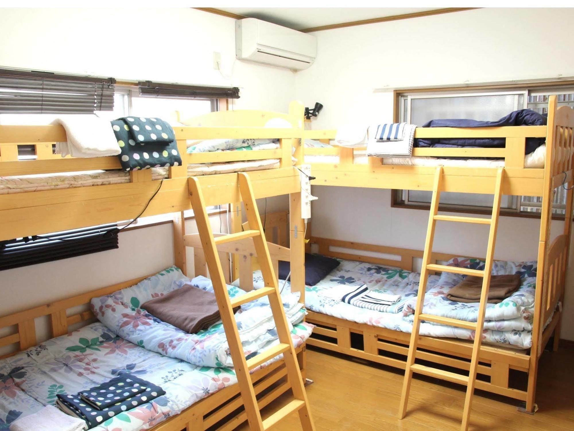 Guest House Carpe Hiroshima Koi Buitenkant foto